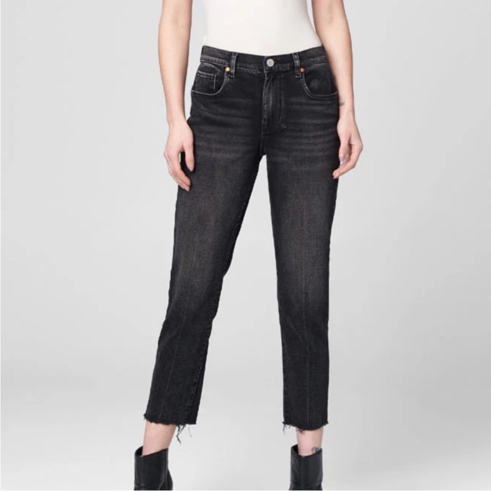 Blank NYC Black Madison Crop‎ Jeans Size 30